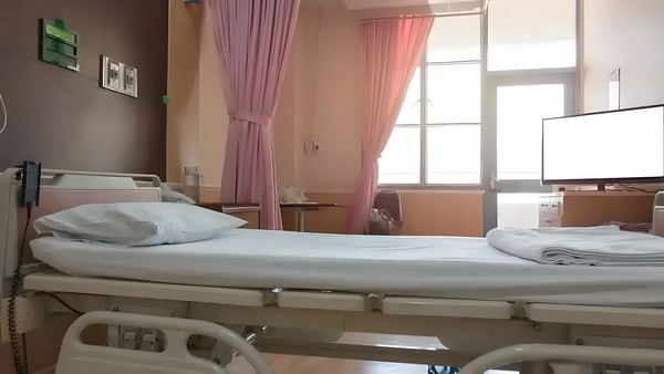 深圳社保补缴流程_阿娇一个人独居北京3居室，自称比香港要便宜 女王“做我的李准基一句：